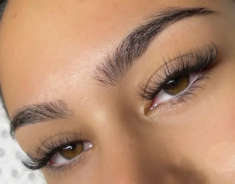 Full lash extensions and defined brows